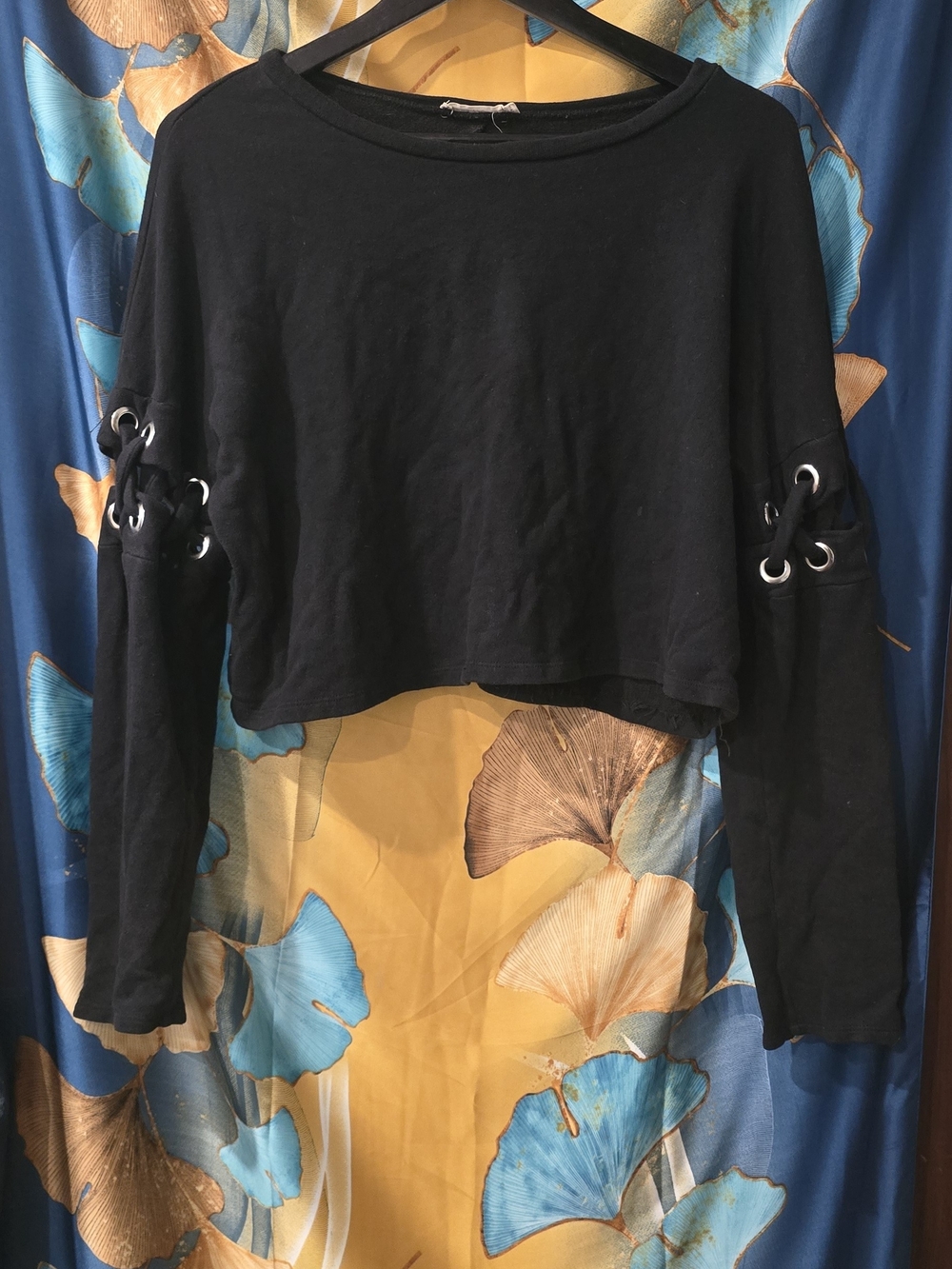 Chloe & Katie Black Cropped Long-Sleeve Top with Lace-up Sleeve Eyelets